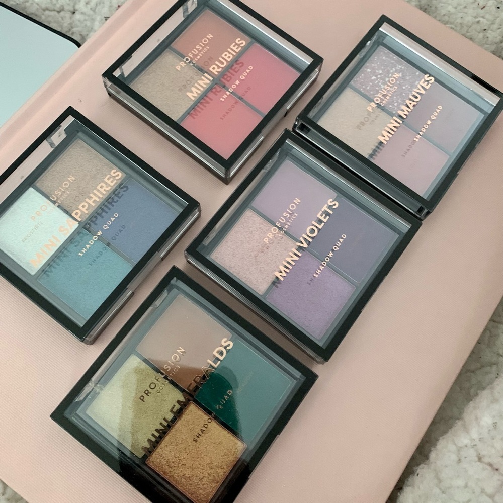 🆕✨ LOT OF 5: Holiday Eyeshadow Quads - Limited Edition - Profusion Cosmetics - Picture 2 of 11